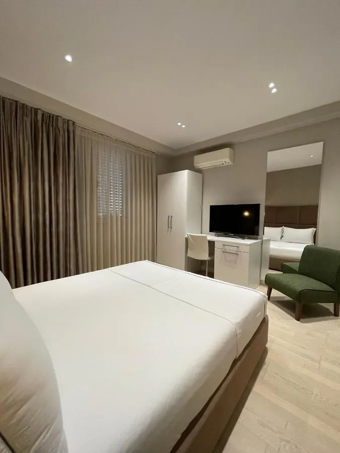 ***  Hotel Oresti Center Tirana Albania