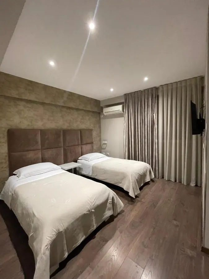 Hotel Oresti Center Tirana Albania